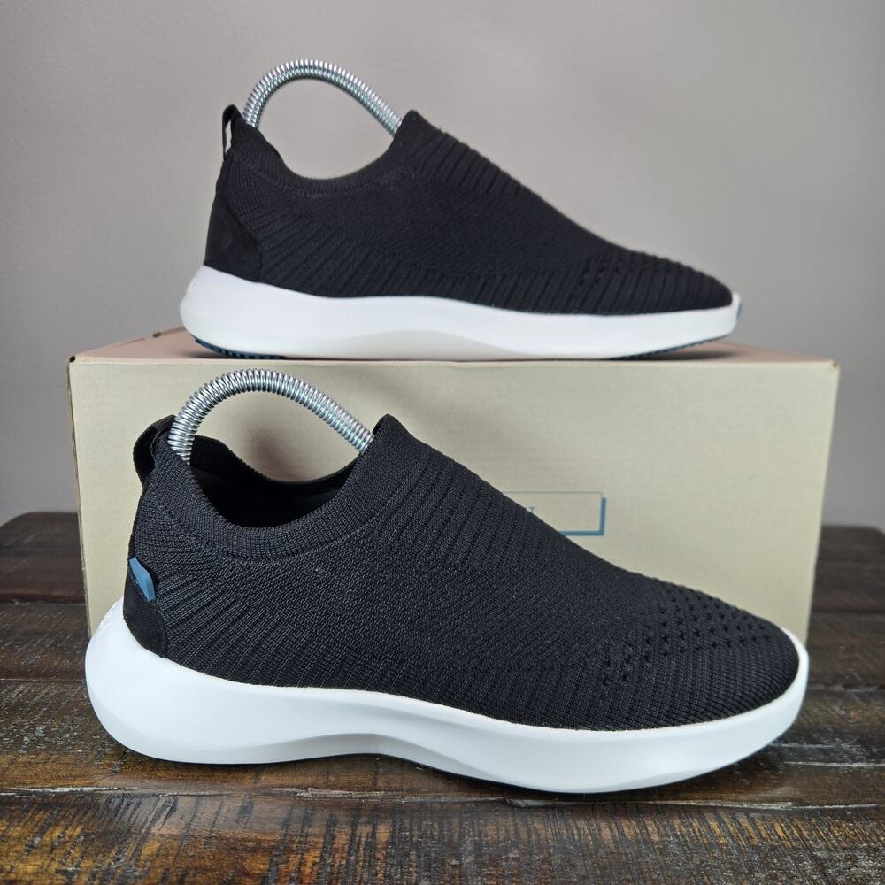 Vessi Everyday Move Slip On Womens Size 7 Waterproof Shoes Sneakers Onyx Black